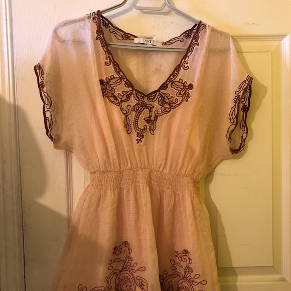 Delicate pink top - Picture 7 of 12